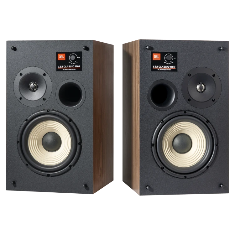 JBLL82MK2_PairFrontNoGrilles_1605X1605.png