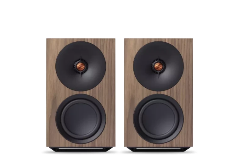 LRM_Pack_Walnut_1.png.webp