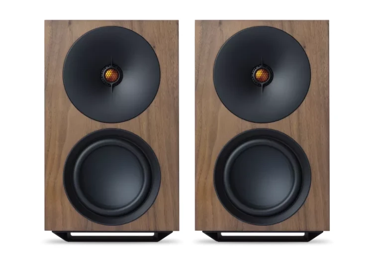 LRX_Pack_Walnut_1.png.webp