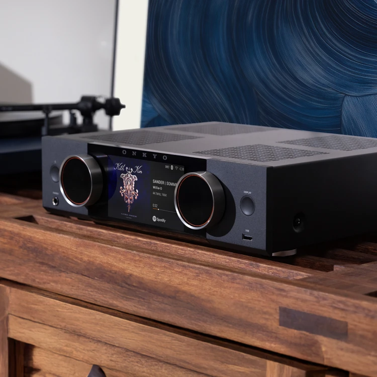 Onkyo-Y50-Black-Focus1_albumscreen.webp